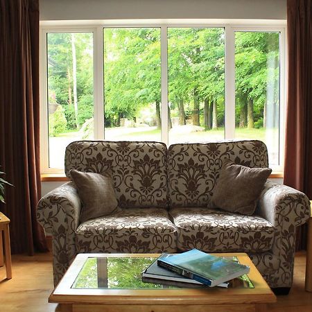Pinewood Lodge Laragh Bagian luar foto