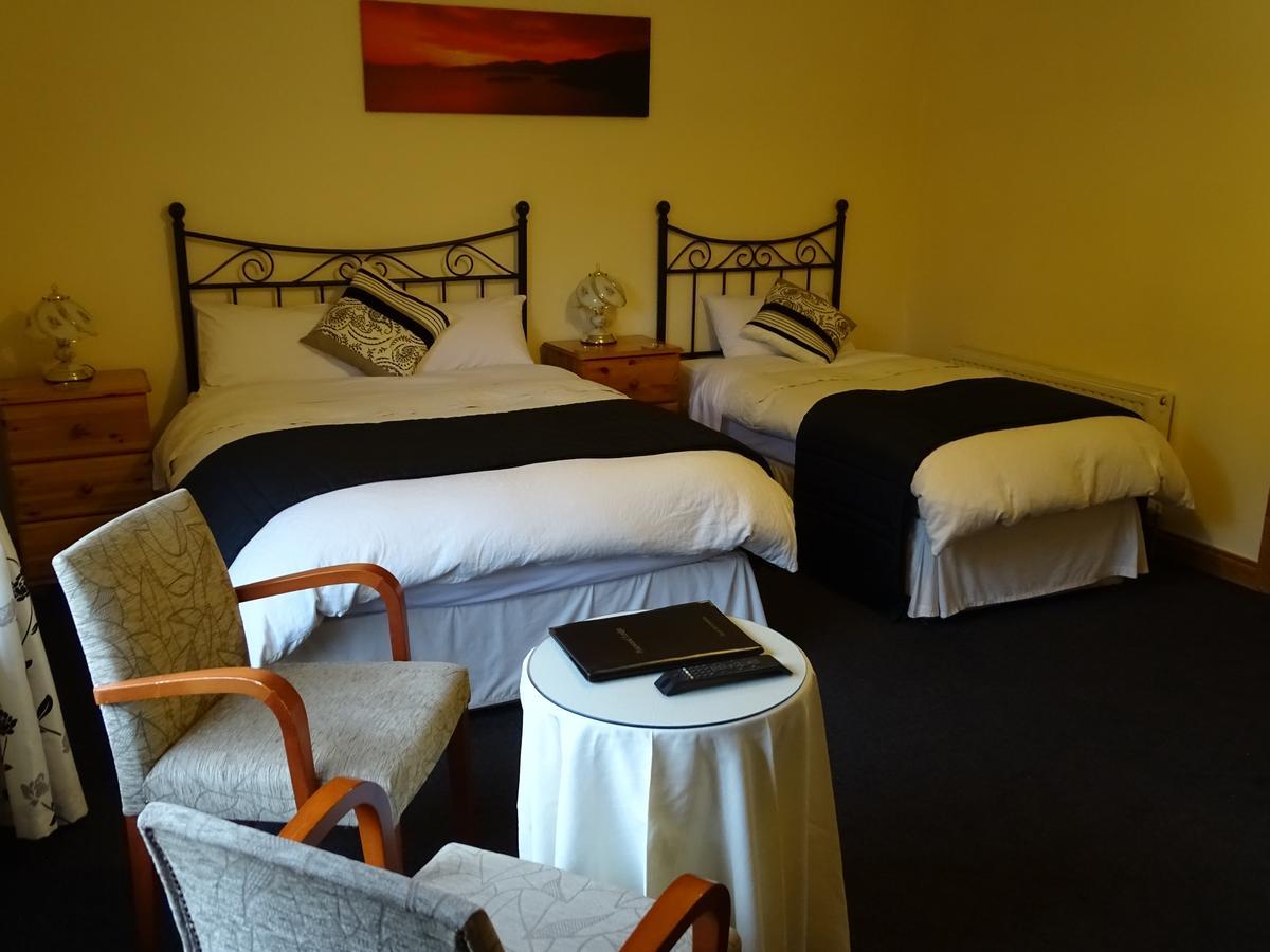 Pinewood Lodge Laragh Bagian luar foto